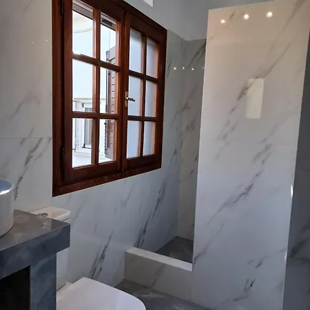 Ferienhaus Grandpa Simos' Traditional Agios Romanos